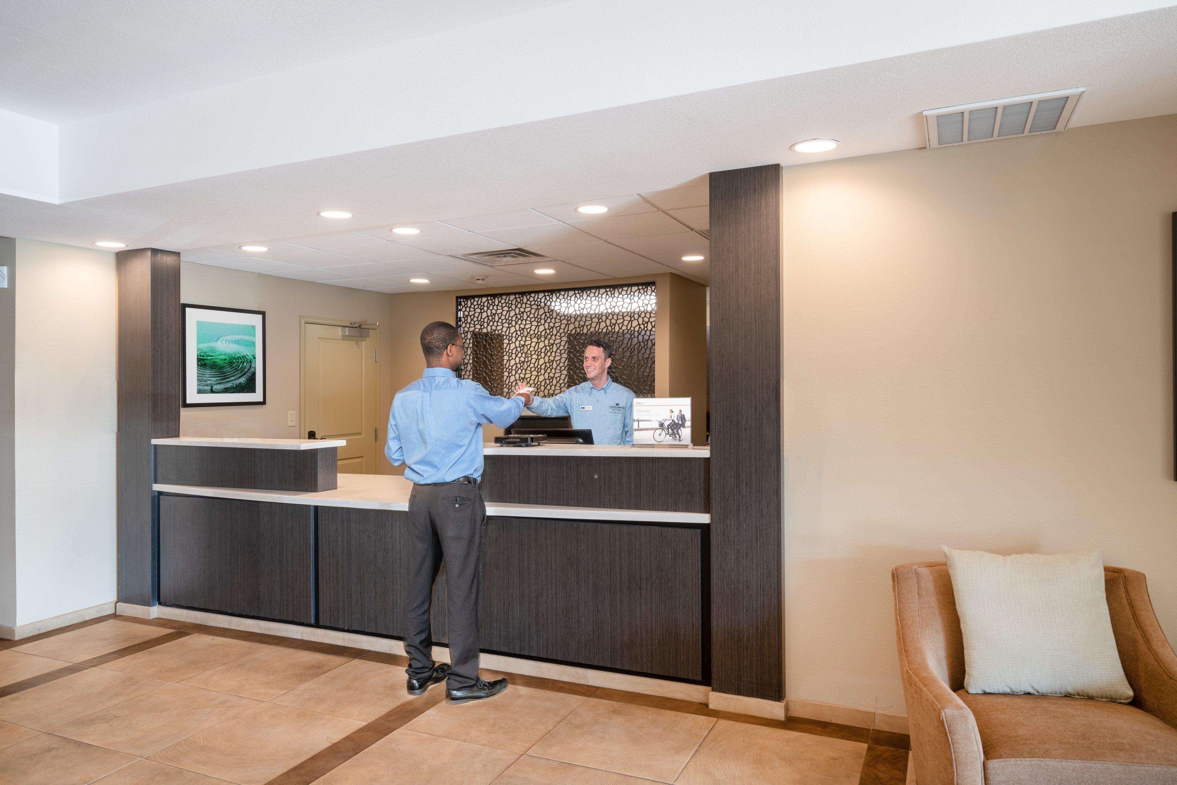 Candlewood Suites Auburn By Ihg Buitenkant foto