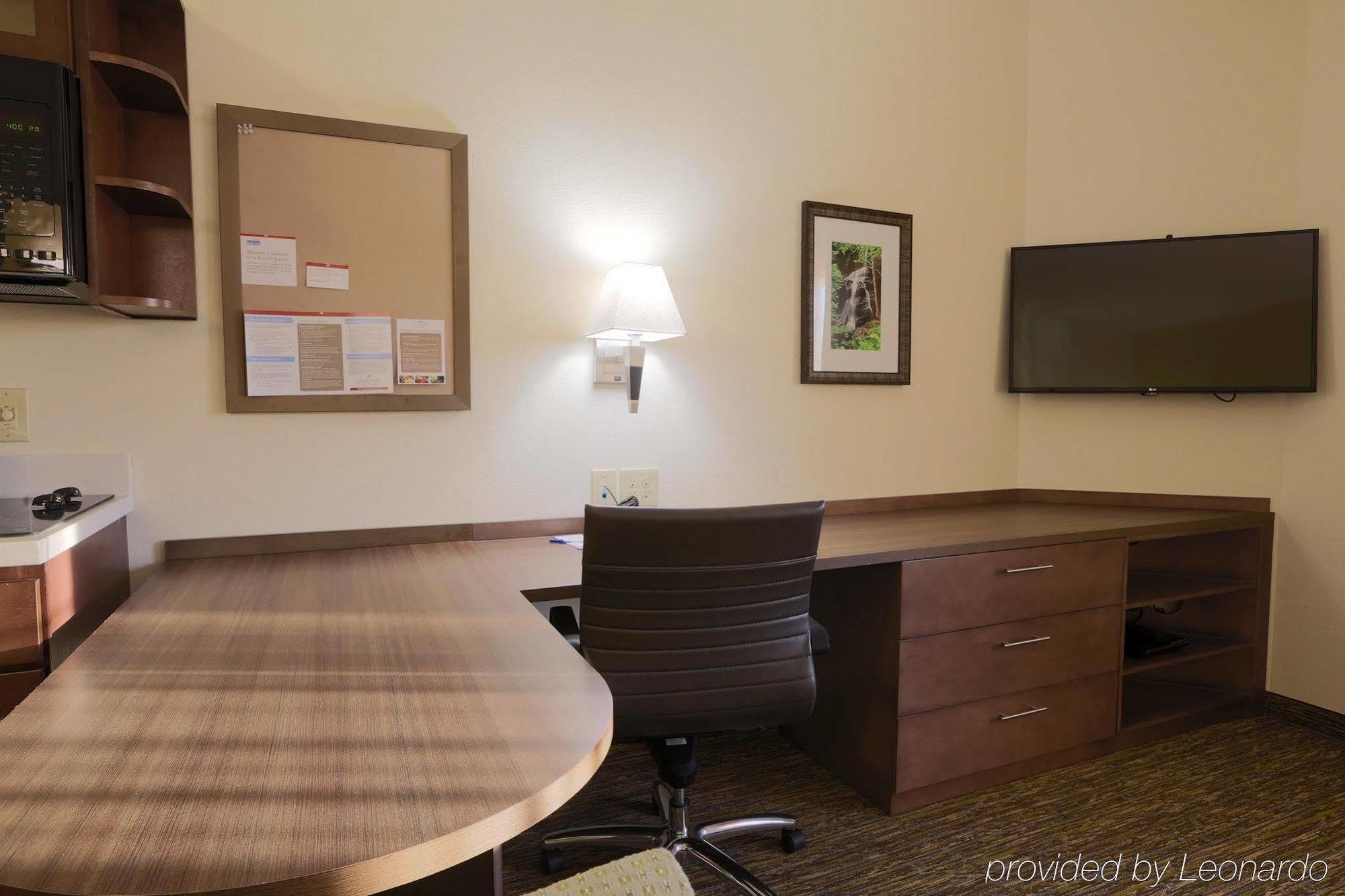 Candlewood Suites Auburn By Ihg Buitenkant foto