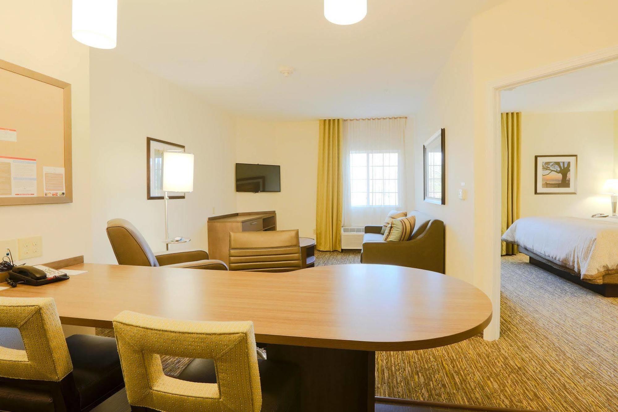 Candlewood Suites Auburn By Ihg Buitenkant foto